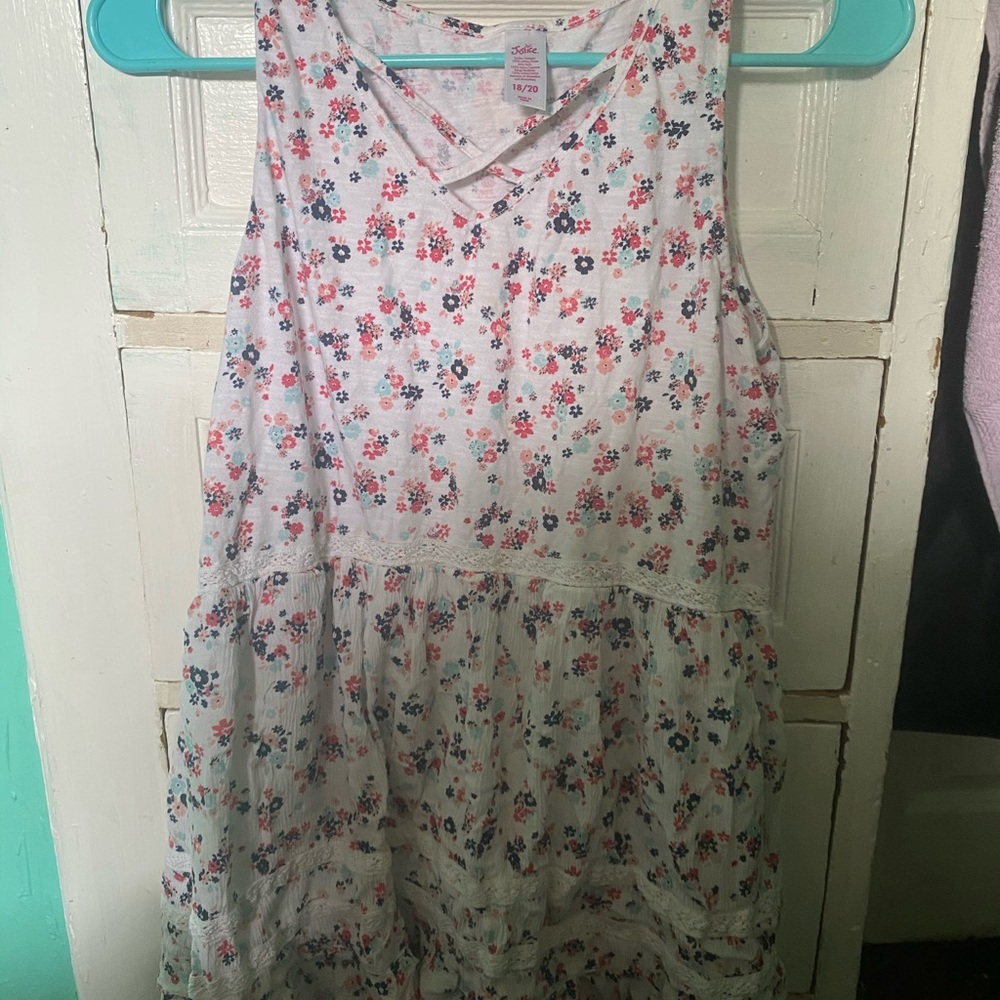 Floral tank top